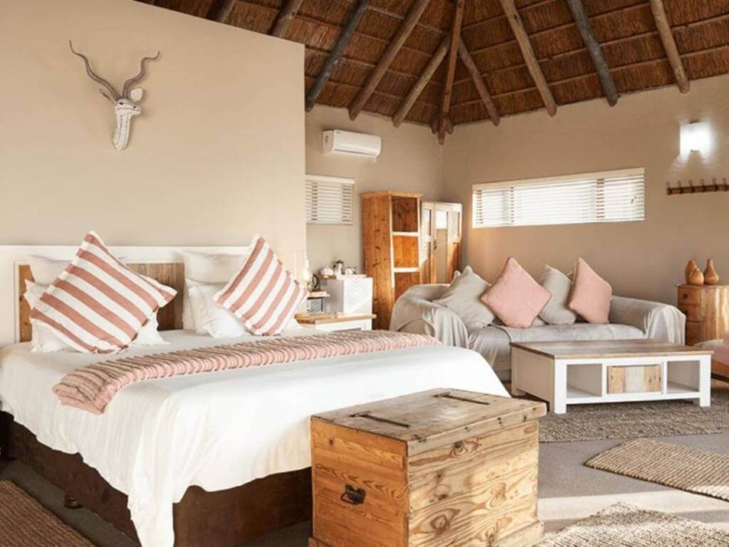 Honeymoon Suite